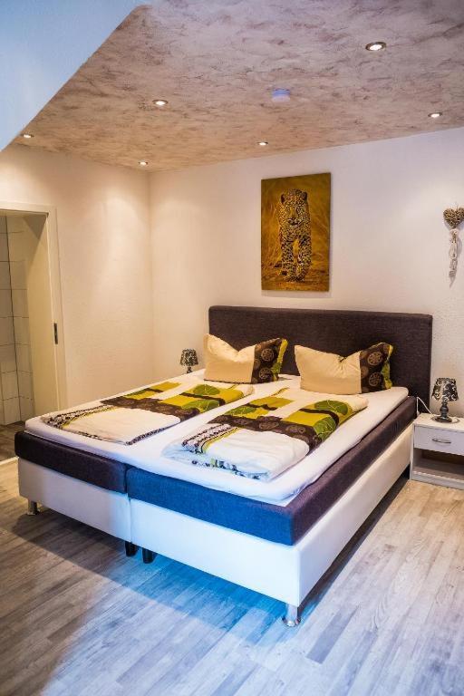 Auberge de jeunesse & *
