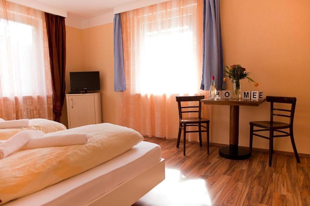 Auberge de jeunesse &